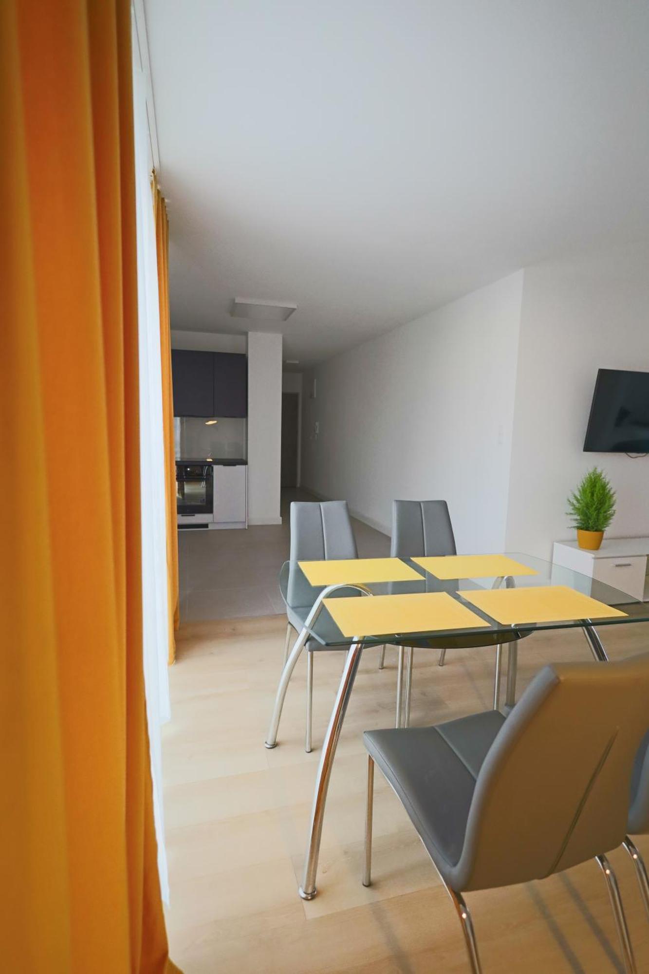 Reymonta 22 Apartamenty Ополе Экстерьер фото